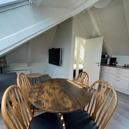 Stunning Hilltop Nest Unparalleled Views At Ap 17 Leilighet Stavanger